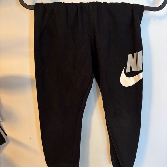 Nike sweat pants - Picture 1 of 2
